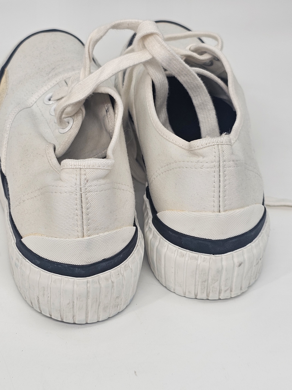 Julien David Sneakers 38